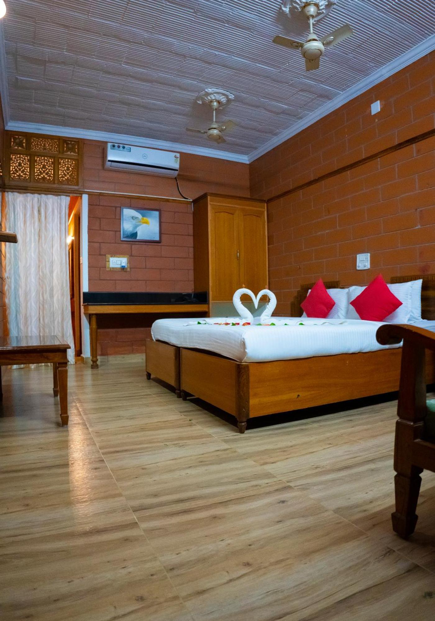 The Nest Inn Resort Masinagudi Bagian luar foto
