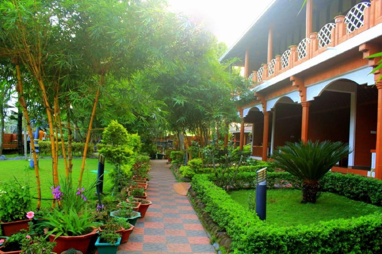The Nest Inn Resort Masinagudi Bagian luar foto